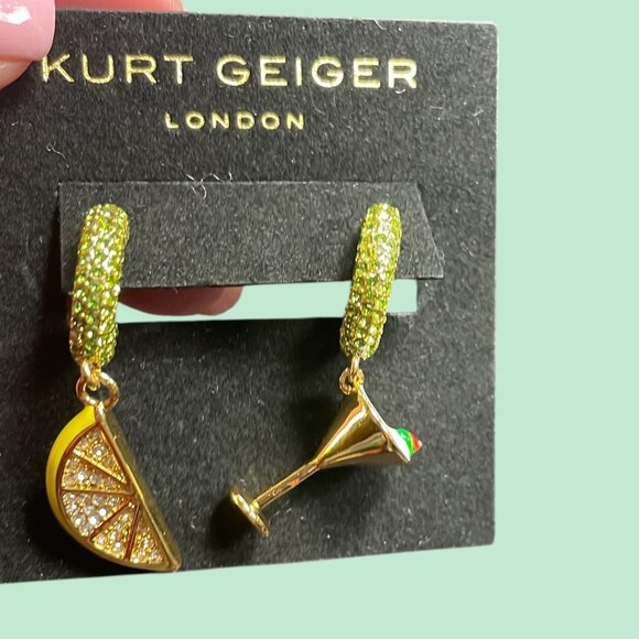 KURT GEIGER NWT EARRINGS WITH SEQUINED POUCH - Picture 1 of 4